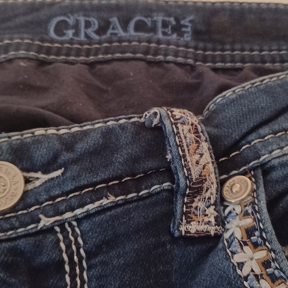 GRACE In LA Blue Denim Jeans for Women Waist 36 Dark Wash With Light Whisp